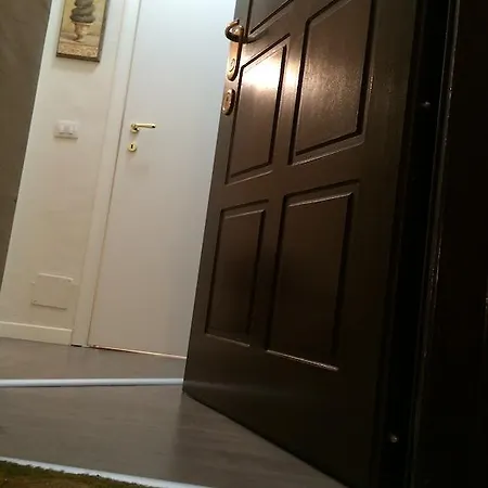 Apartamento Kibilu - Via Thaon De Revel Milán